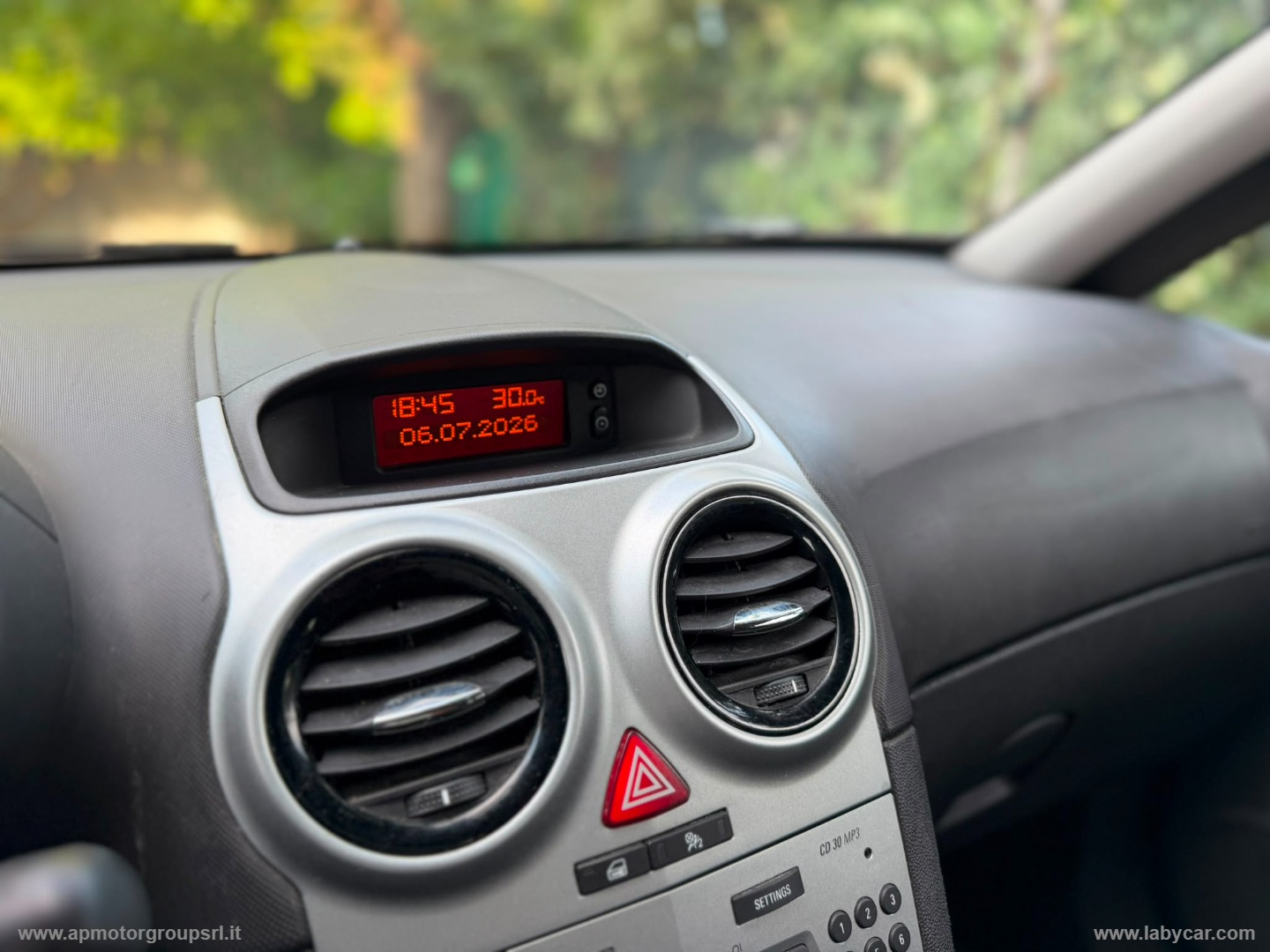 Corsa 1.2 85 CV 5p. GPL-TECH Club - immagine 20