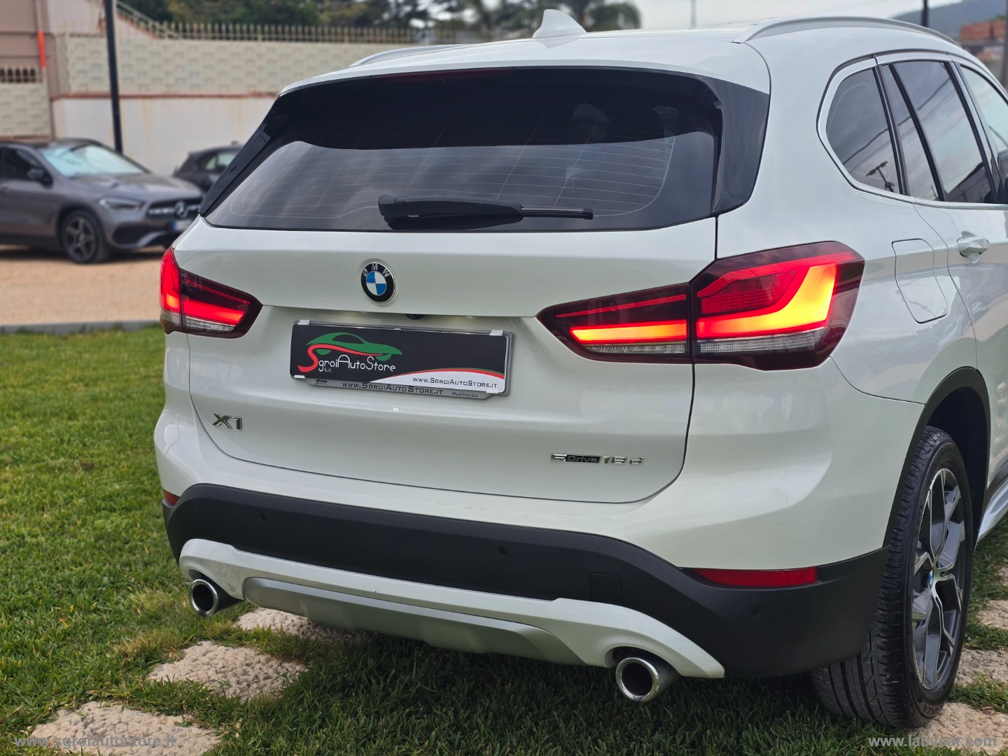 X1 xDrive18d xLine Plus - immagine 20