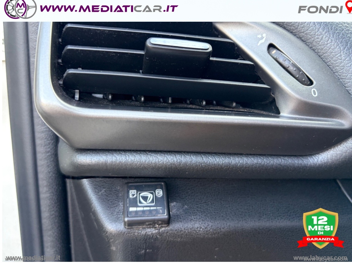 Ypsilon 0.9 T.Air 85 CV 5p. S&S Silver - immagine 20