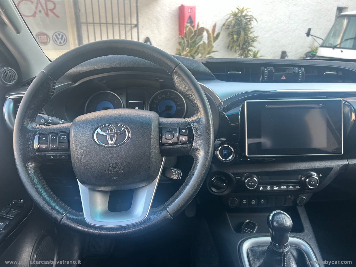 Hilux 2.4 D-4D 4WD 4p. DC Comfort - immagine 20