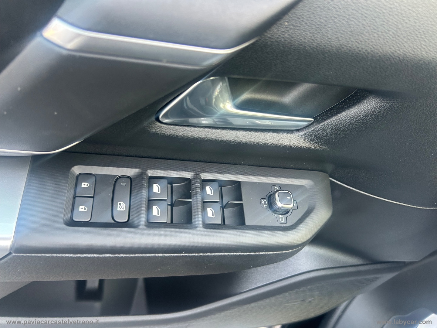 Compass 1.2 Turbo 48V Hybrid First Ed. KM/0 - immagine 20