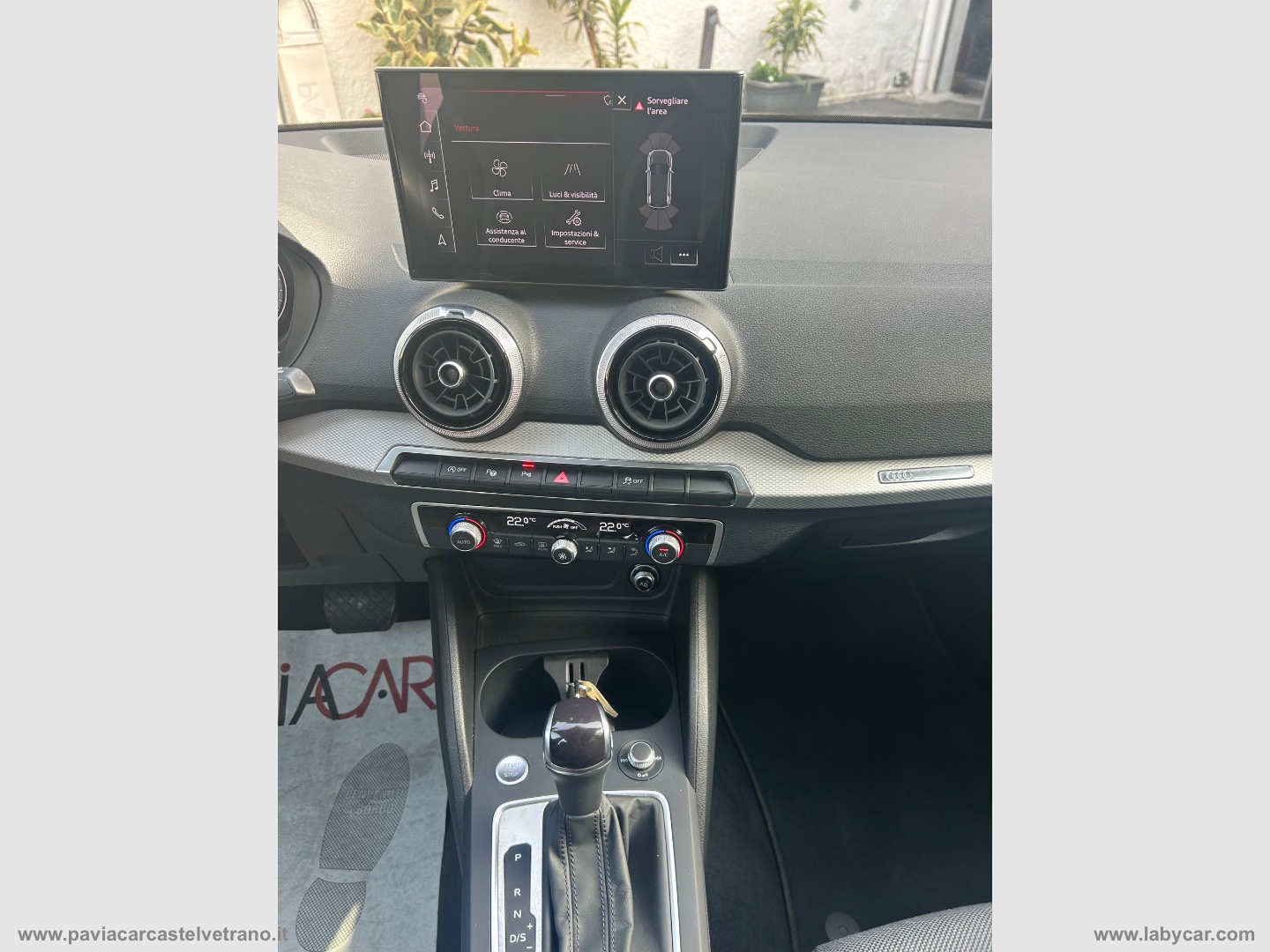 Q2 35 TFSI S tronic Identity Black - immagine 20