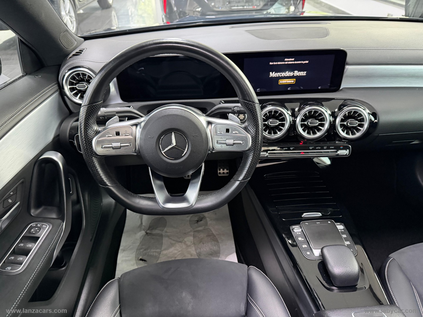 CLA 200 d Automatic AMG Line Premium - immagine 20
