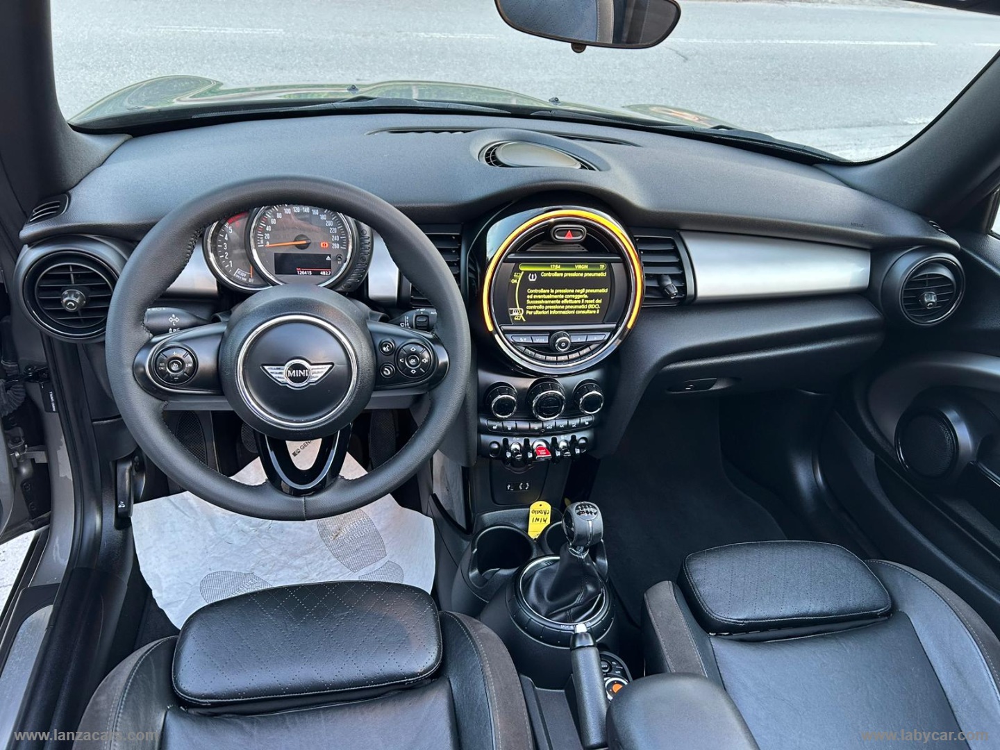 Mini Cooper D Cabrio - immagine 20