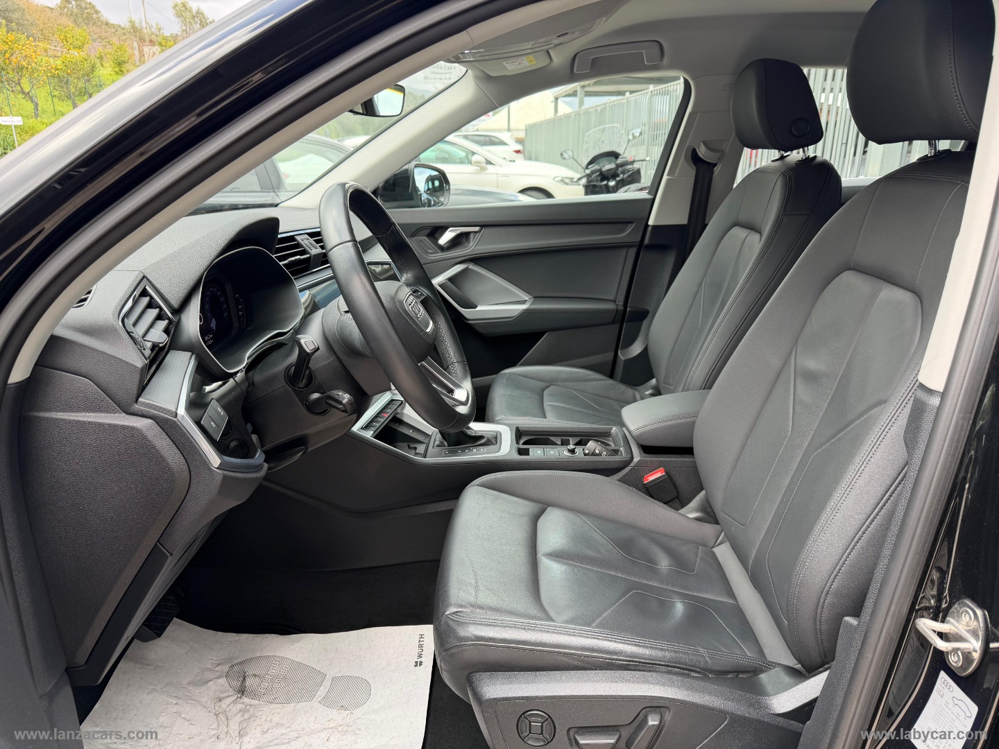 Q3 SPB 35 TDI Business Plus - immagine 20