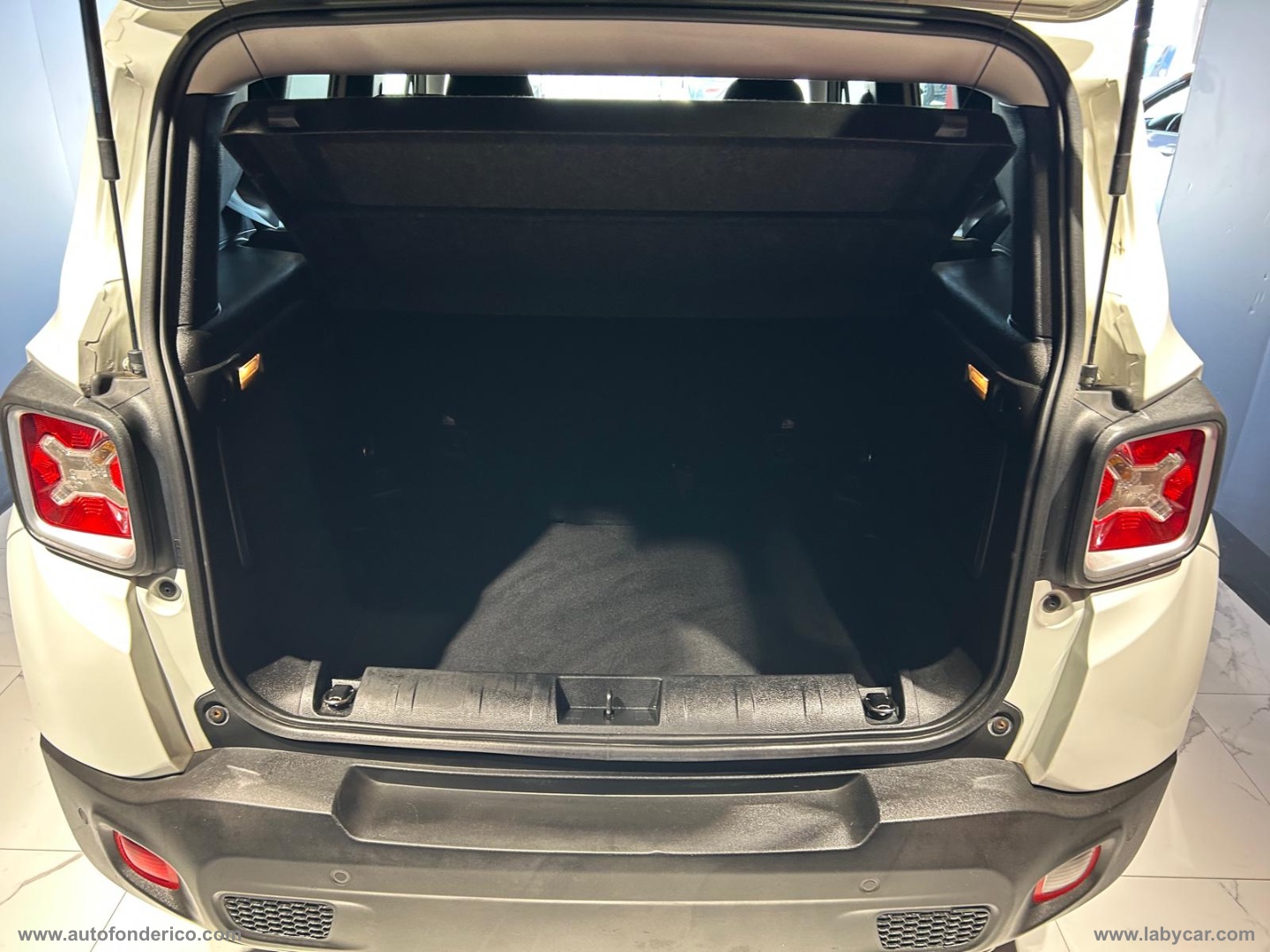 Renegade 2.0 Mjt 140 CV 4WD Limited - immagine 20