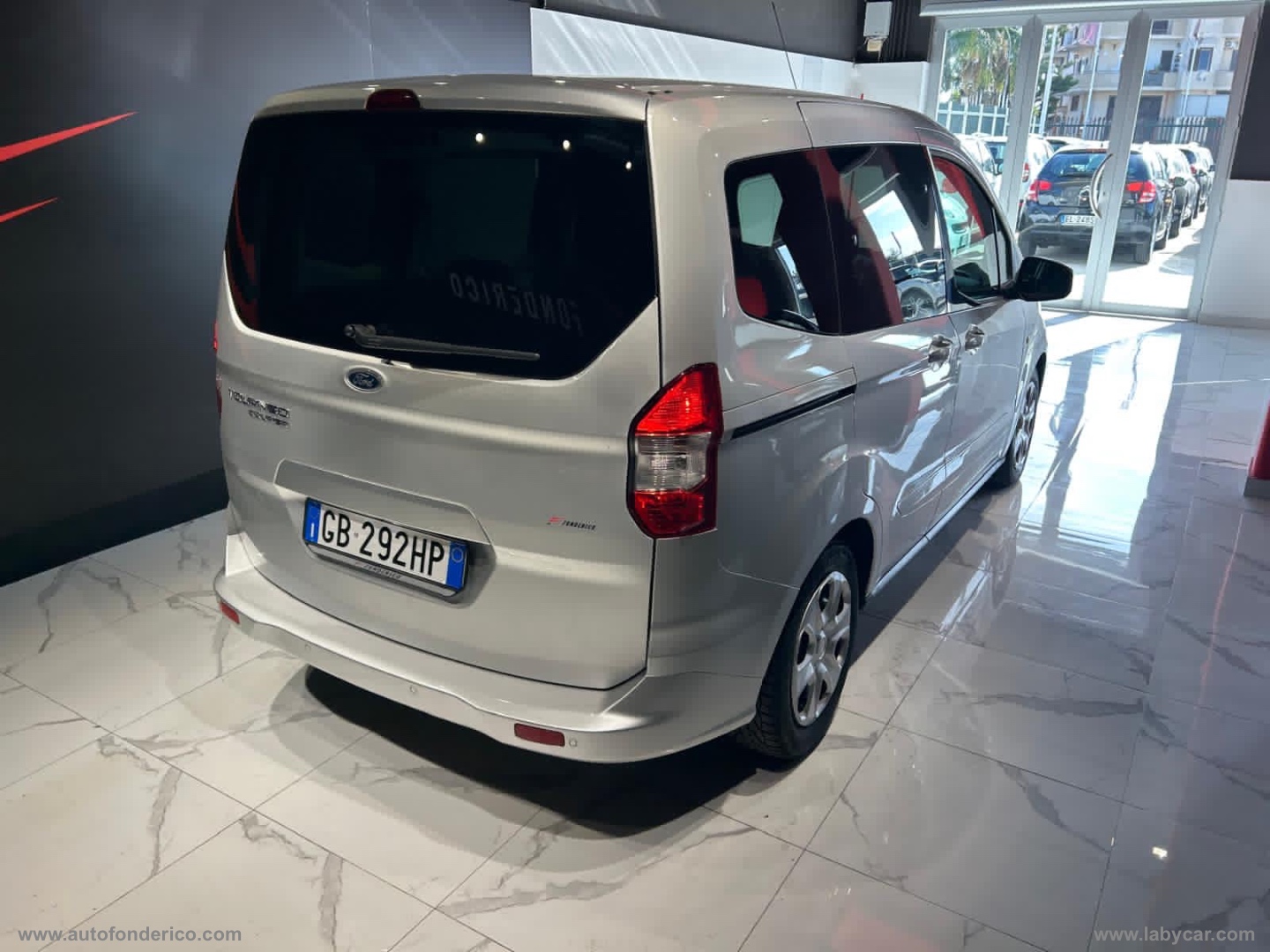 Tourneo Courier 1.5 TDCI 75 CV S&S Plus - immagine 20