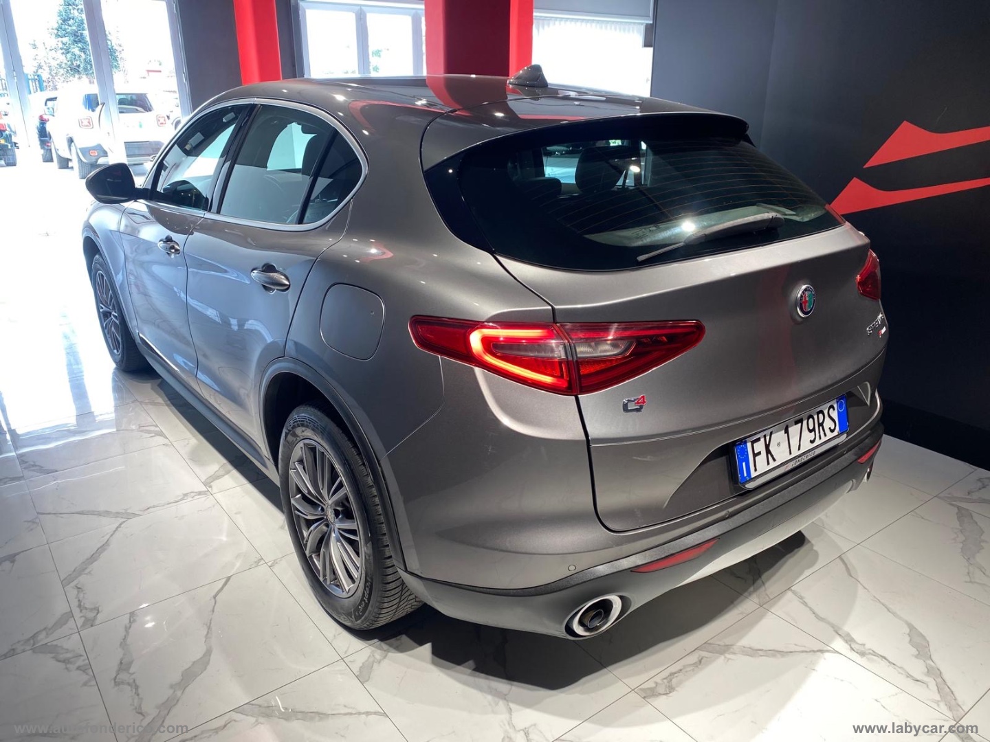 Stelvio 2.2 Diesel 210 CV AT8 Q4 EXECUTIVE - immagine 20