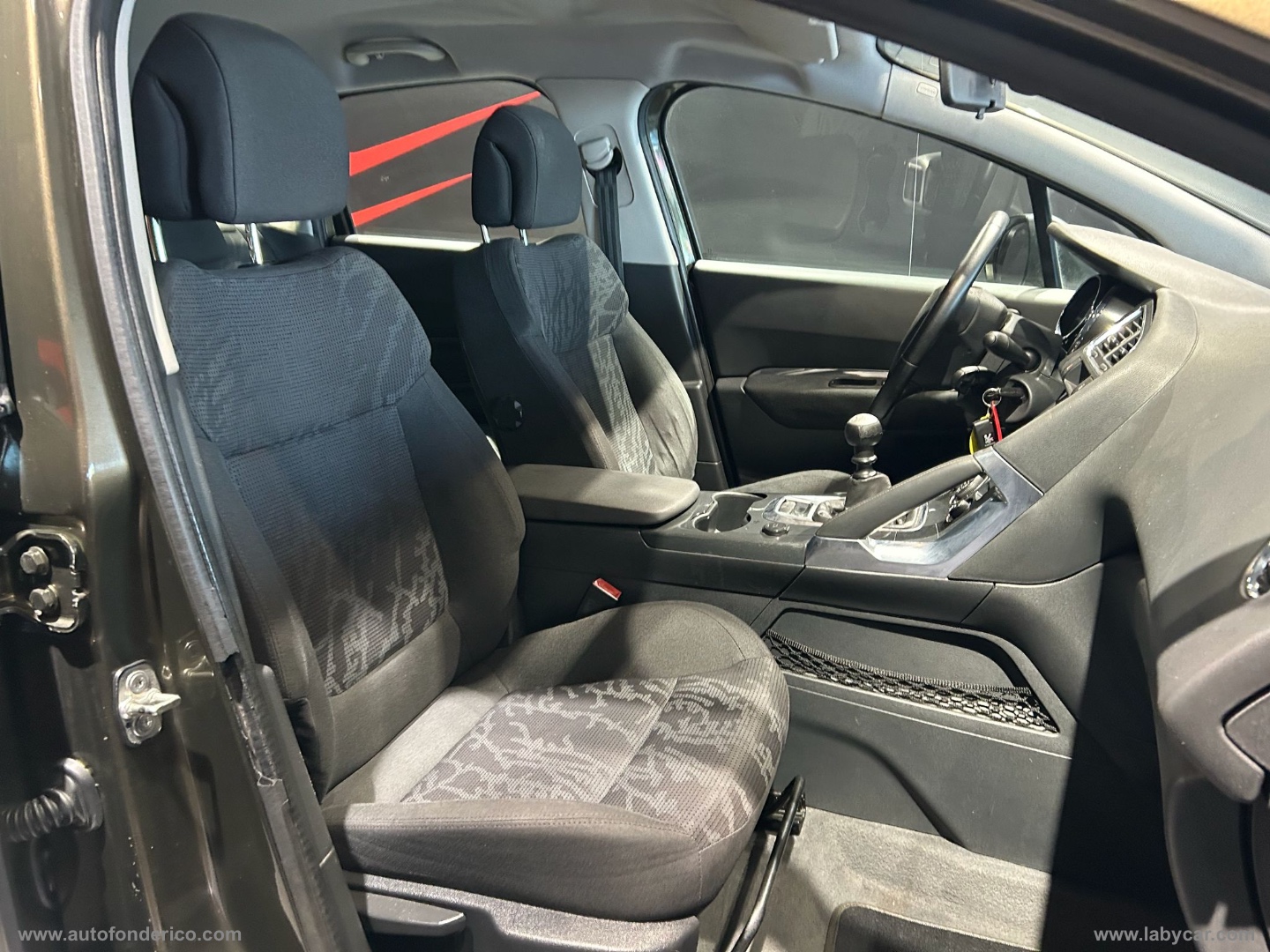 3008 1.6 HDi 112 CV Active - immagine 20