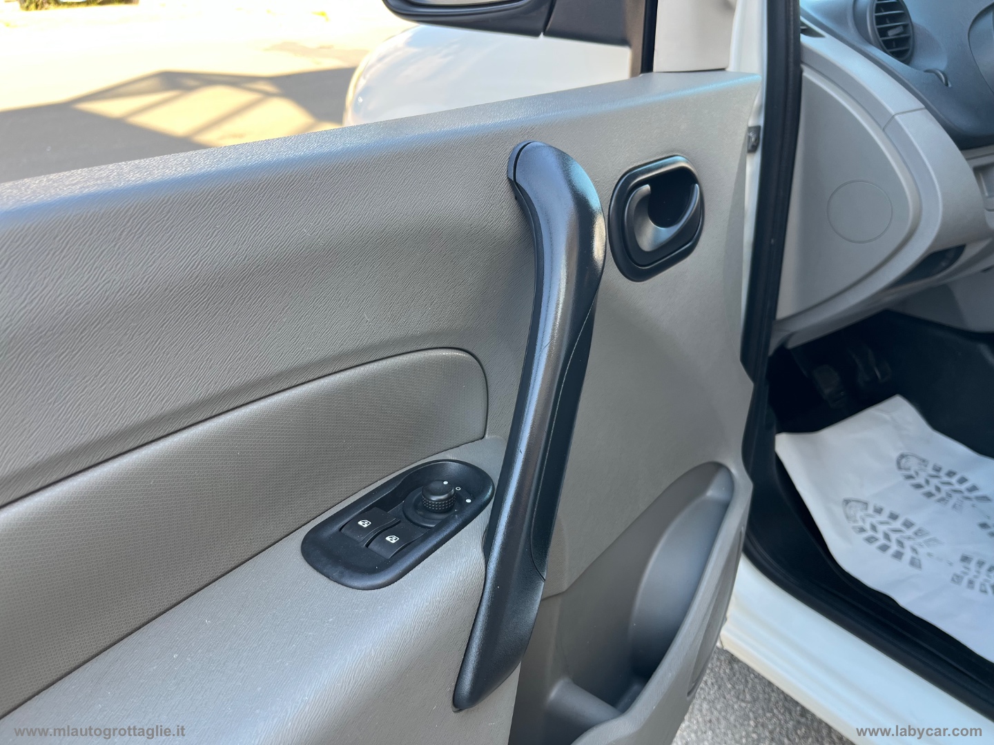 Kangoo 1.5 dCi 85CV 4p. Expr. Gran Conf. PERFETTE CONDIZIONI - immagine 20
