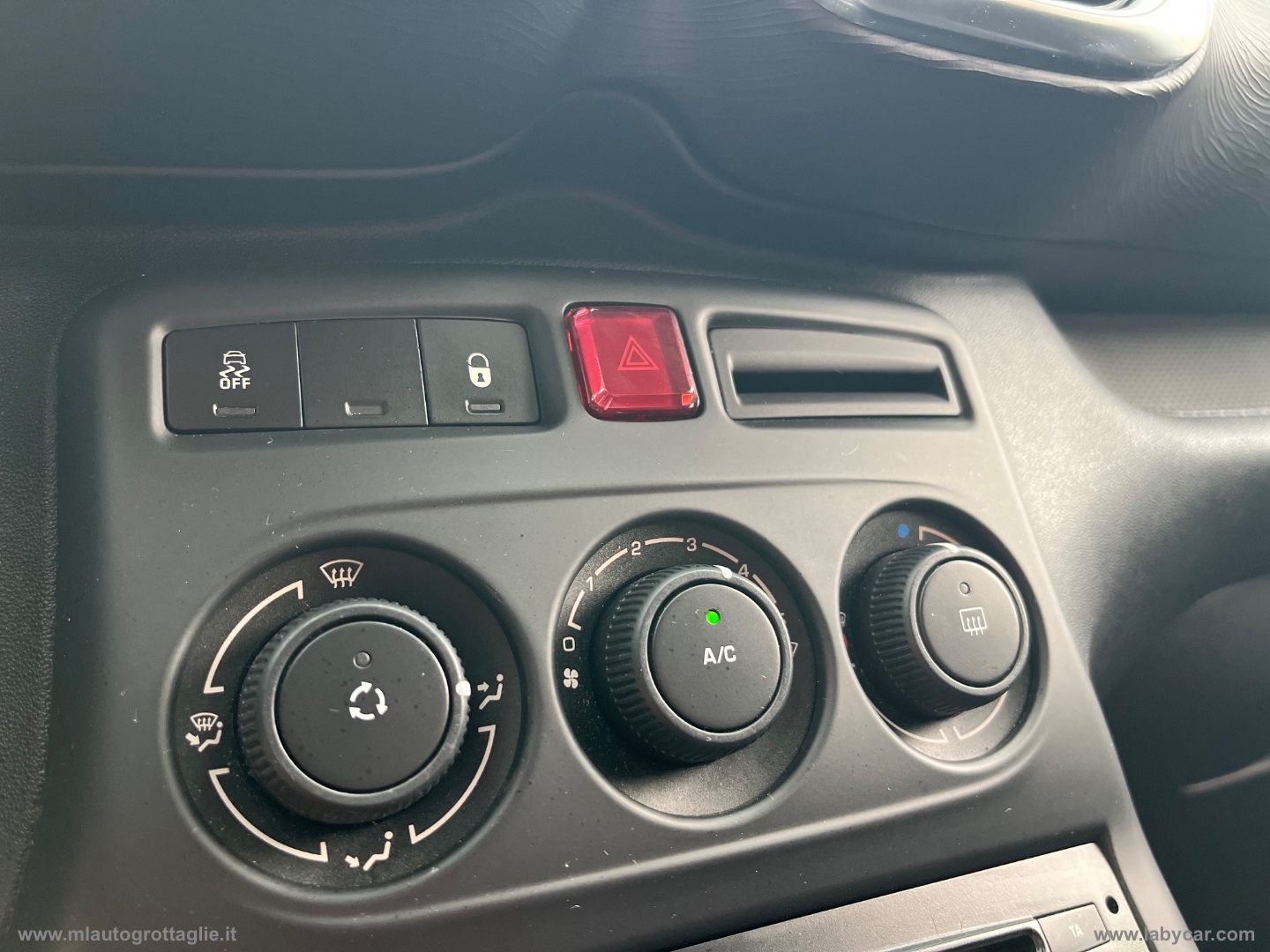 C3 Picasso 1.6 HDi 90 Exclusive - immagine 20