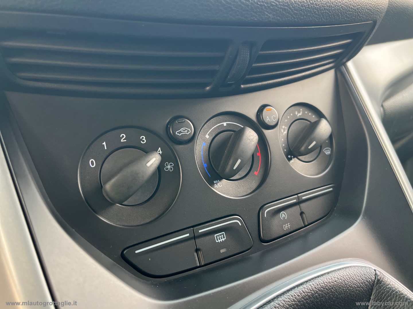 C-Max 1.6 TDCi 115 CV Titanium - immagine 20