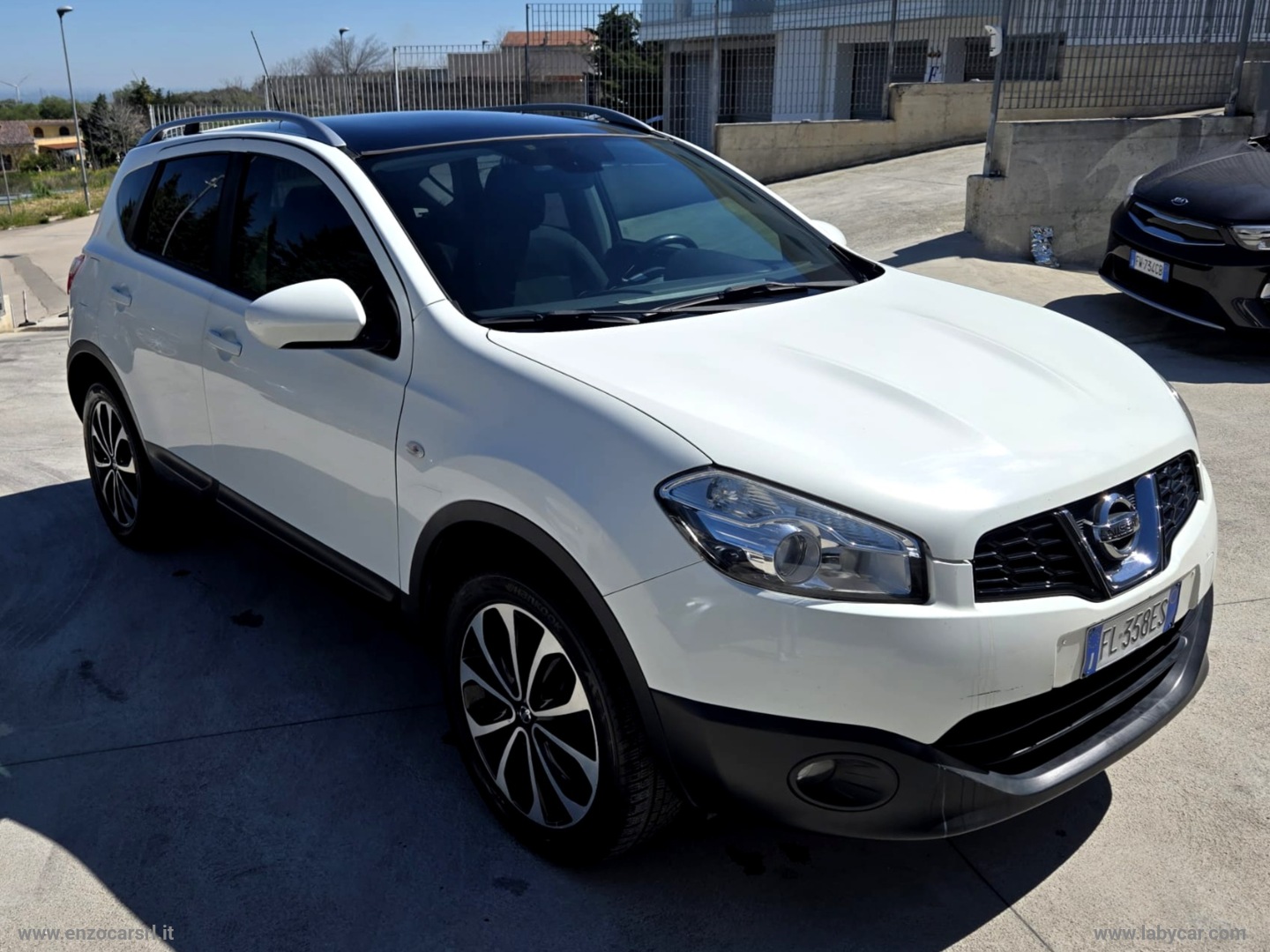 Qashqai 1.5 dCi DPF Tekna TETTO PANORAMICO - immagine 20