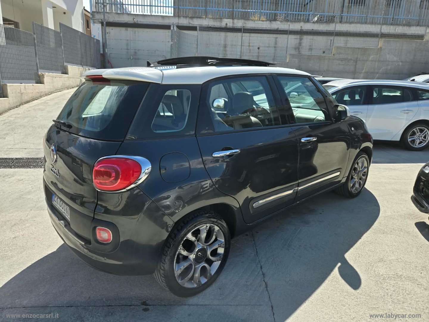 500L 1.6 MJT 105 CV Lounge TETTO APRIBILE - immagine 20