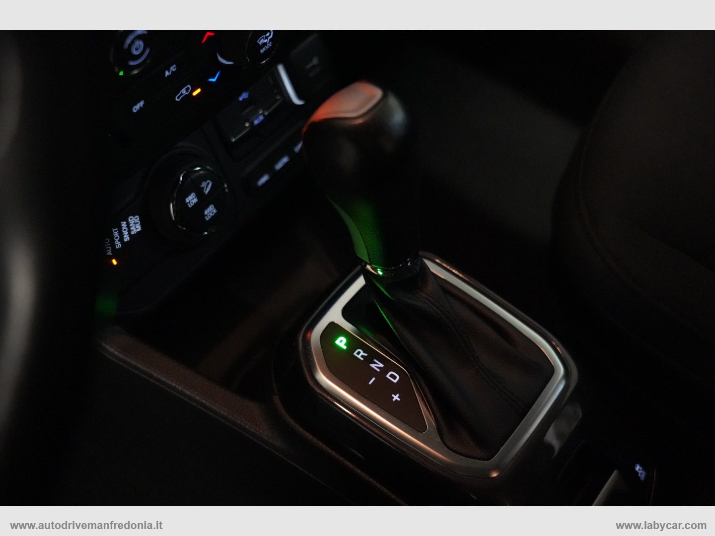 Renegade 1.3 T4 PHEV 4xe Limited - immagine 20