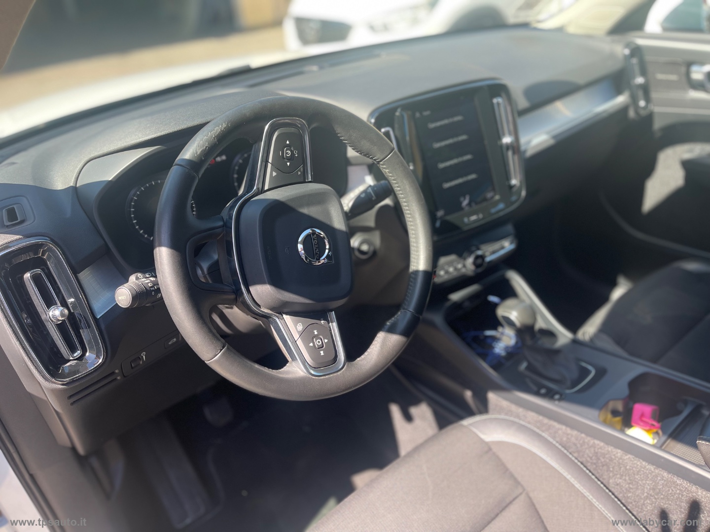 XC40 T3 Momentum - immagine 20