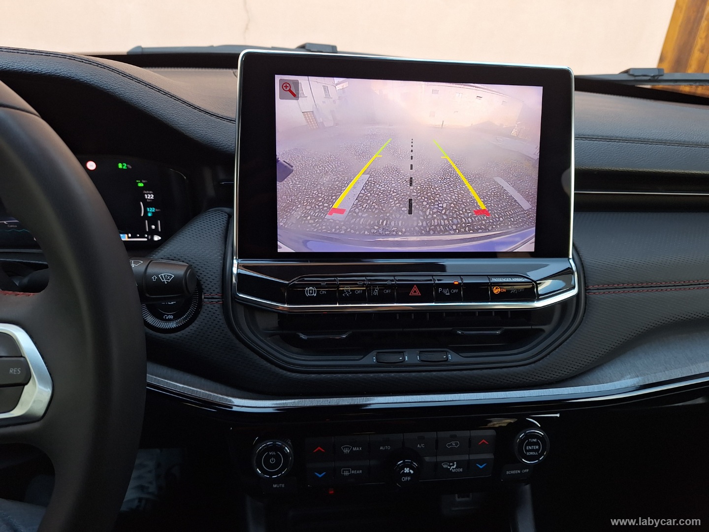 Compass 1.3 T4 240CV PHEV AT6 4xe TRAILHAWK - immagine 20