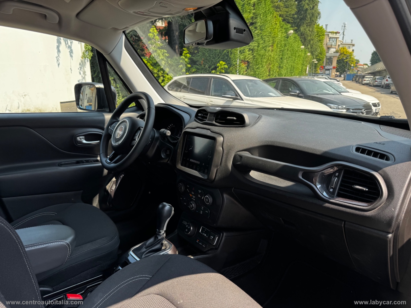 Renegade 1.3 T4 PHEV 4xe Trailhawk - immagine 20