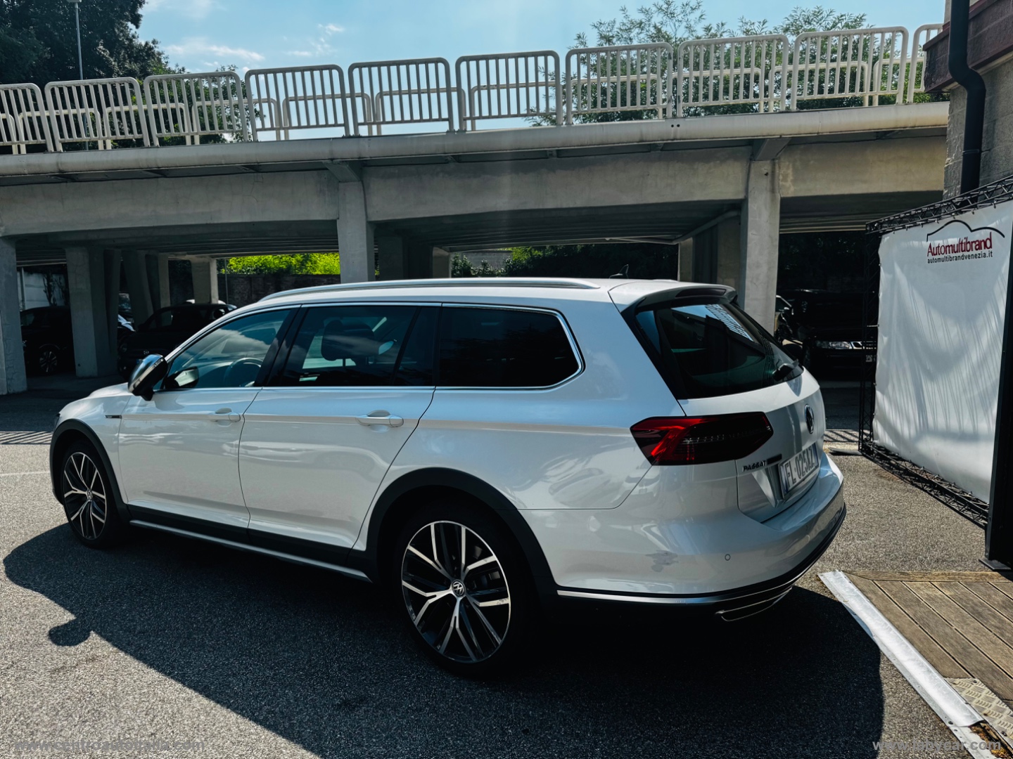 Passat ALLTRACK 2.0BiTDI240 4MOT DSG Ex BMT - immagine 20