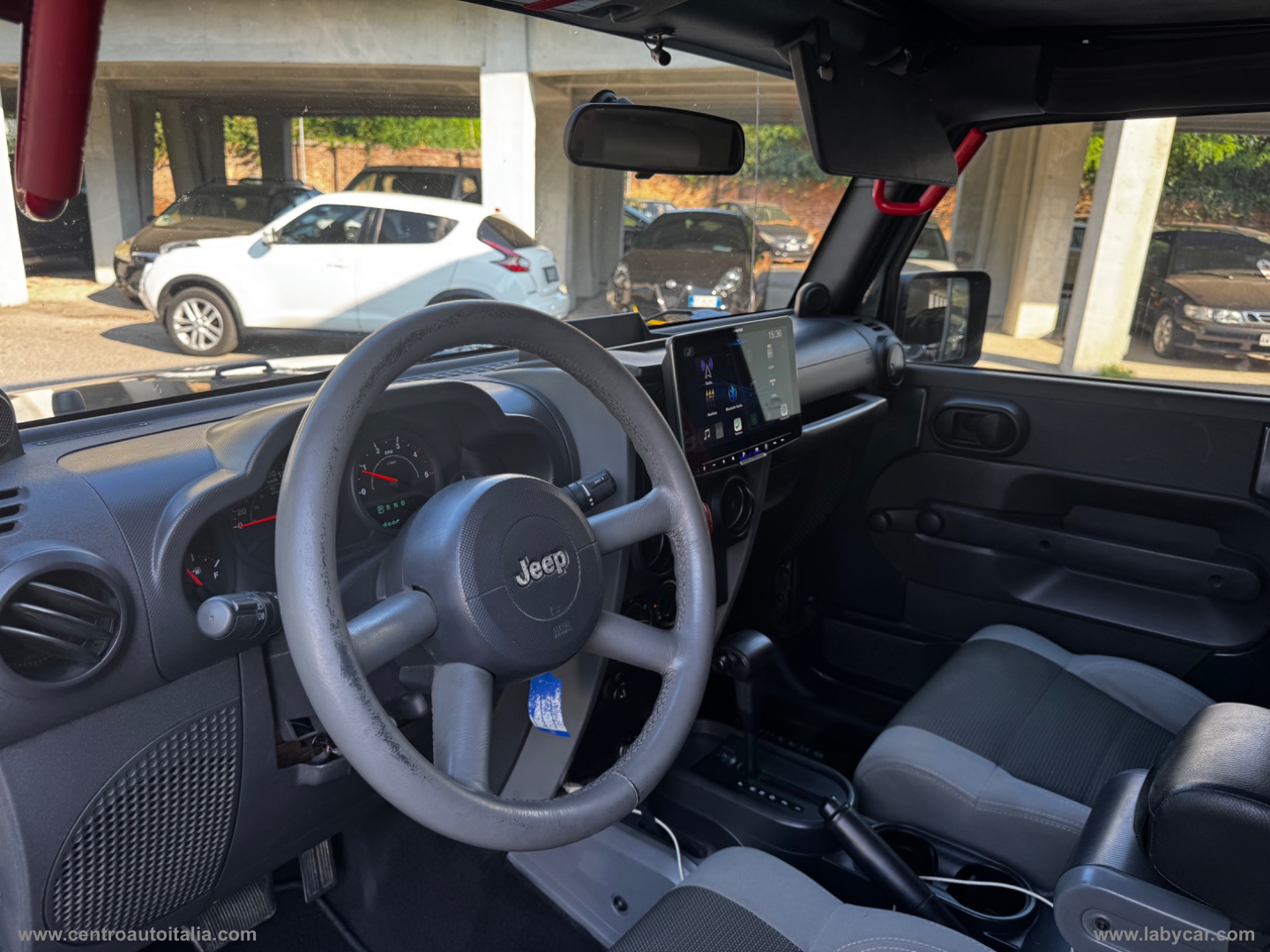 Wrangler 2.8 CRD Sport Auto - immagine 20