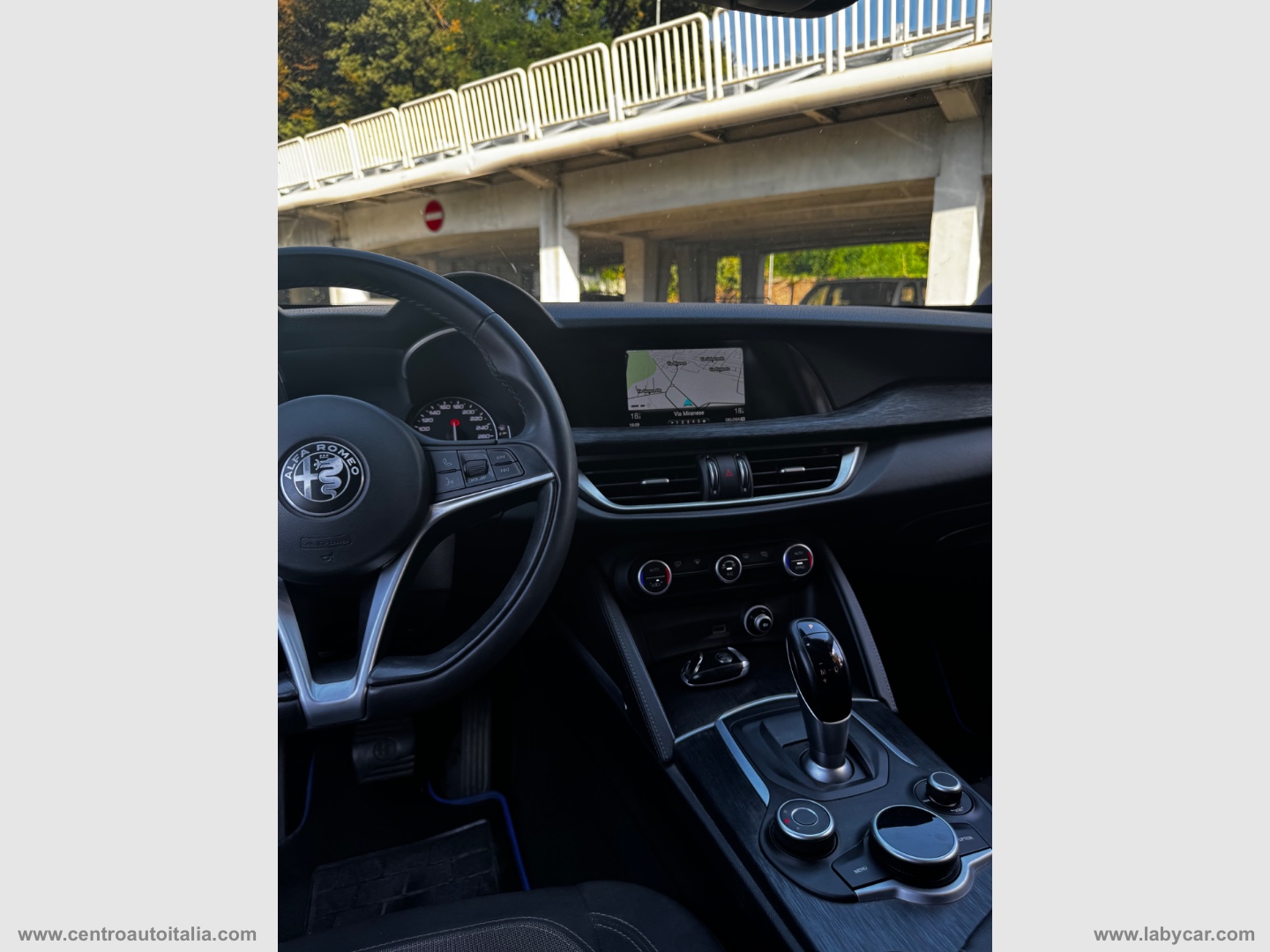 Stelvio 2.2 T.diesel 190 CV AT8 Q4 Exec. - immagine 20