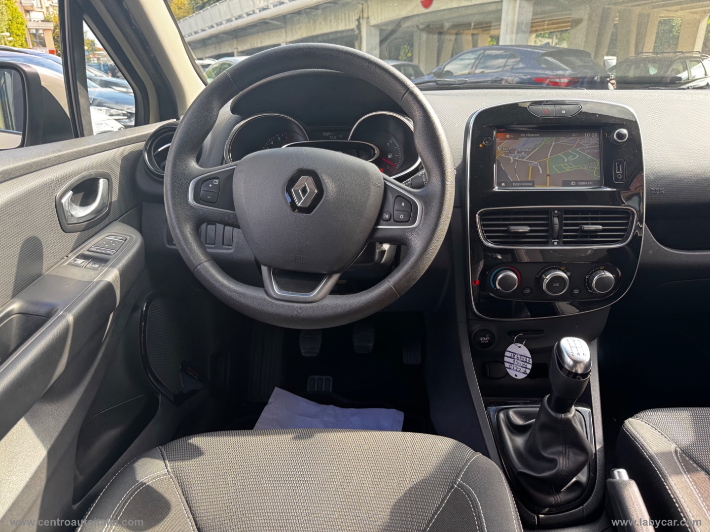 Clio 1.2 75 CV 5p. Duel2 - immagine 20