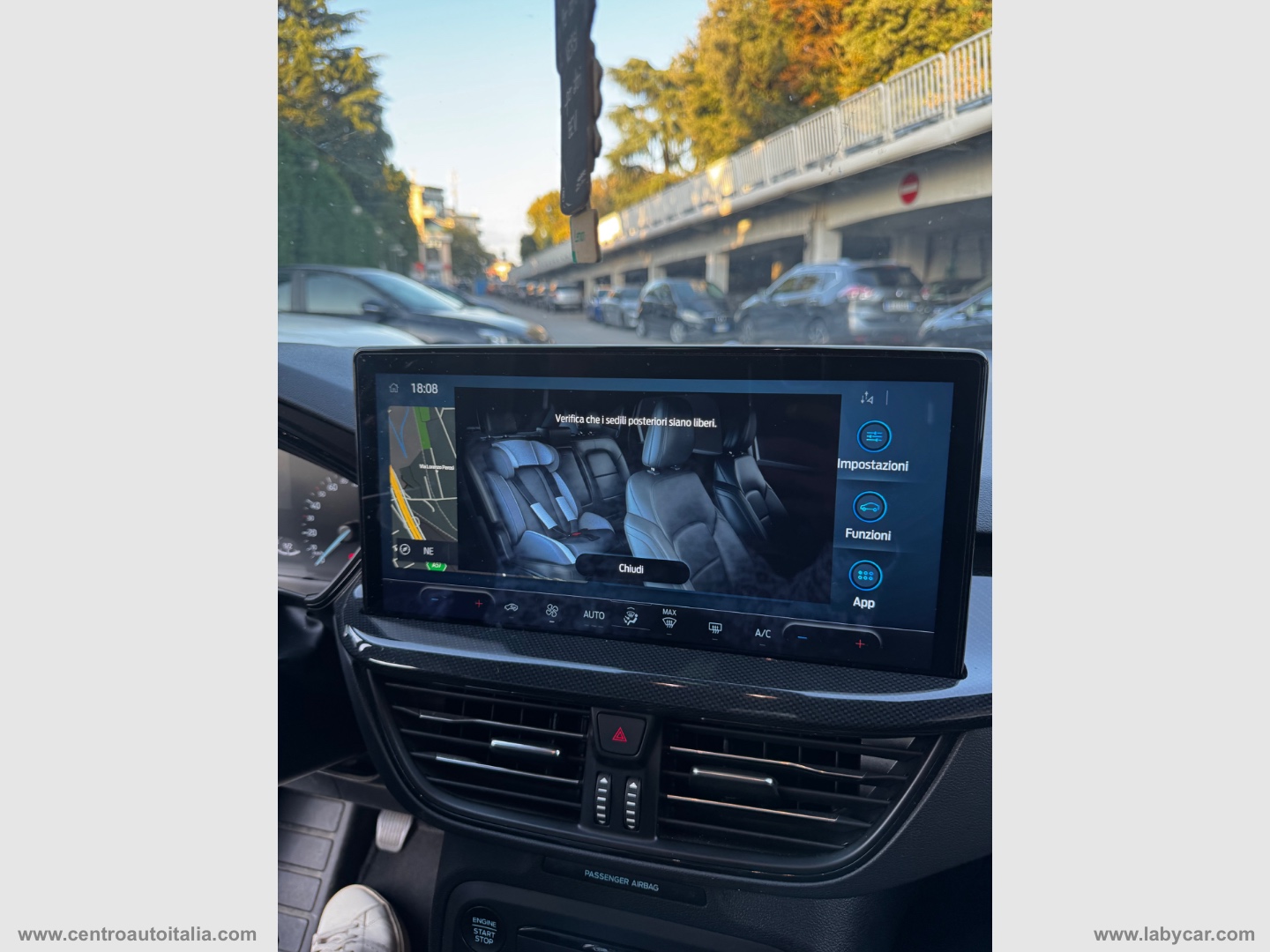Focus 1.0 EcoBoost Hybrid 125CV 5p.ST LINE - immagine 20