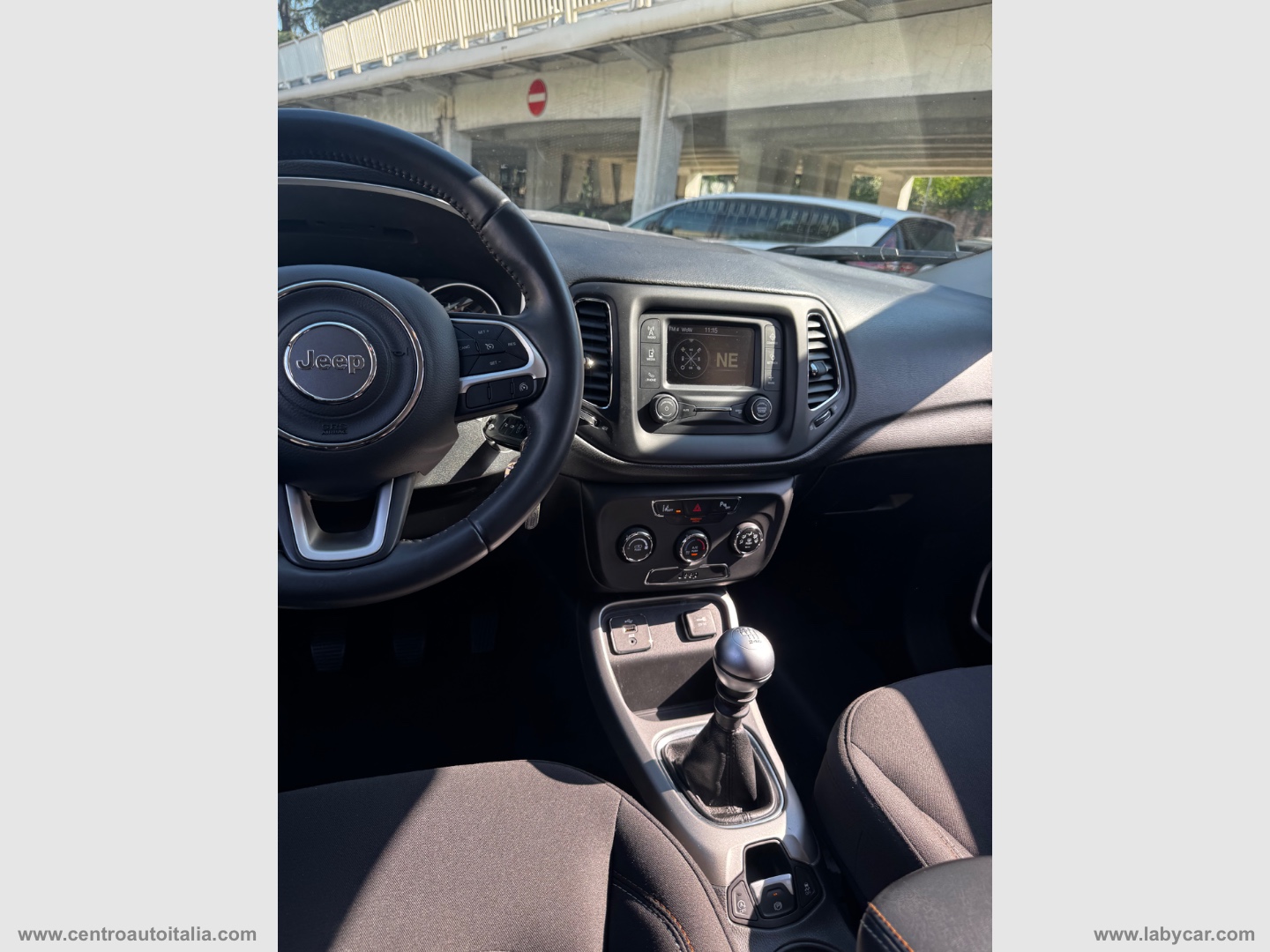 Compass 1.4 MultiAir 2WD Longitude - immagine 20