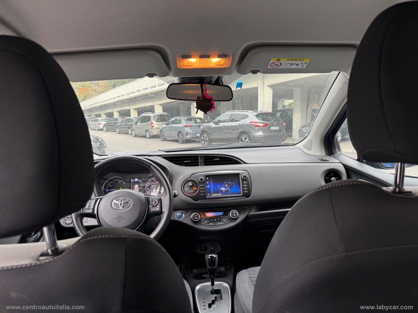 Yaris 1.5 Hybrid 5p. Business - immagine 20