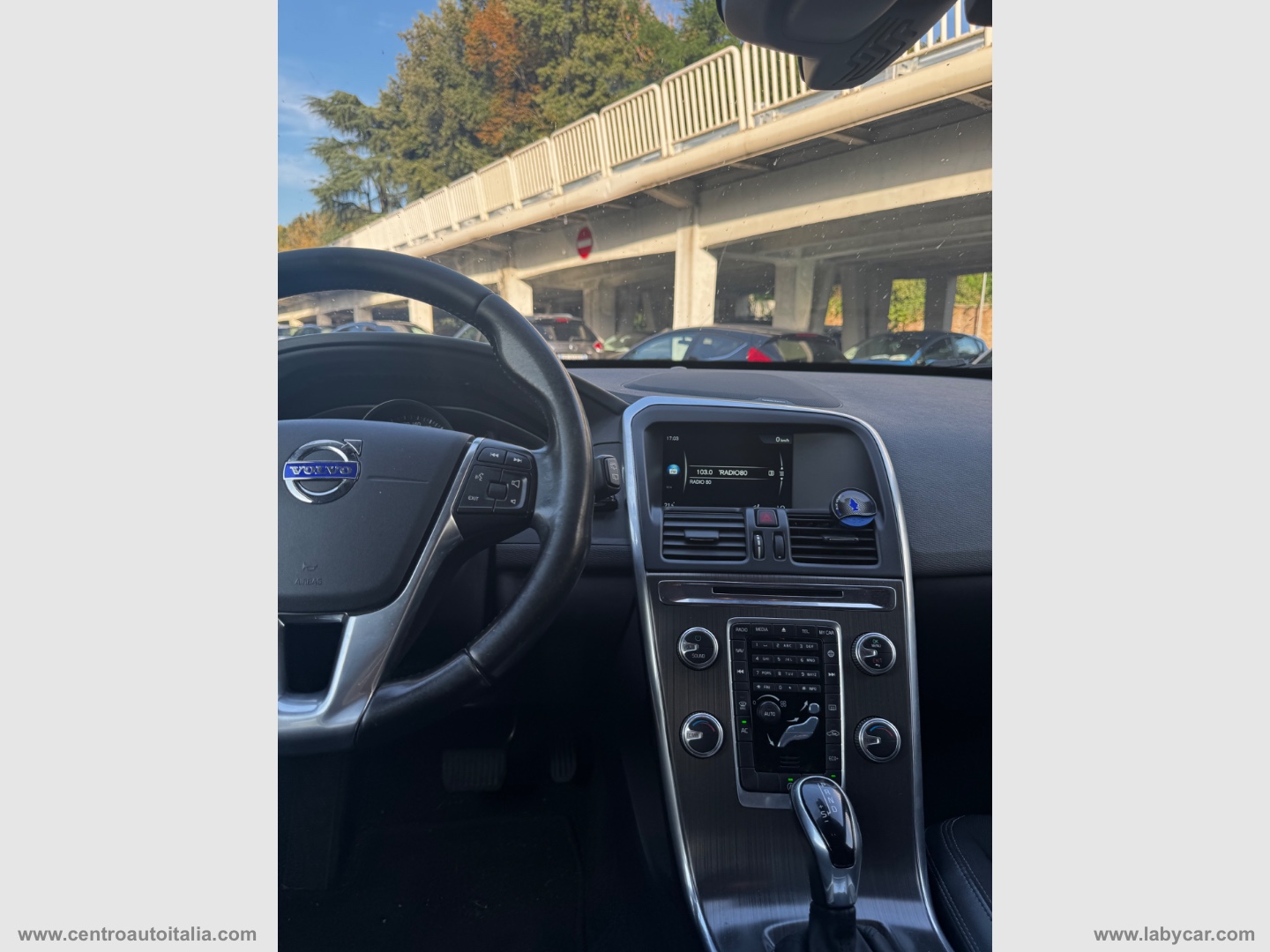 XC60 D4 Geartronic Summum - immagine 20
