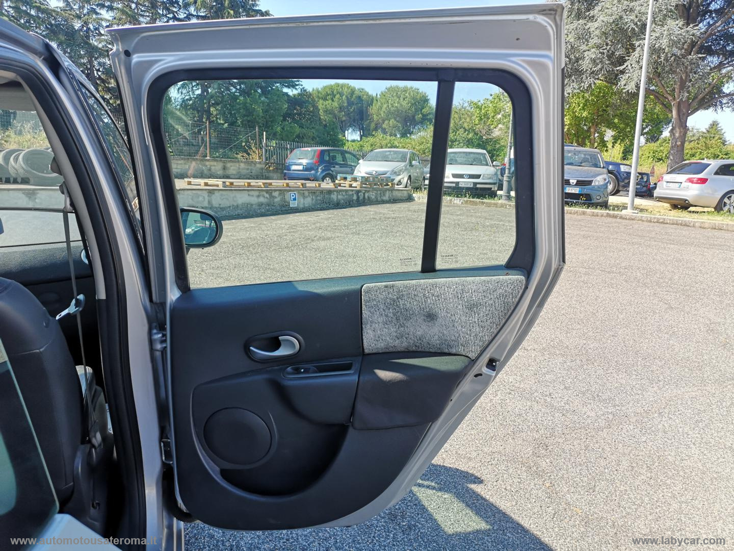 Modus 1.6 Dynamique RATE AUTO MOTO SCOOTER - immagine 20