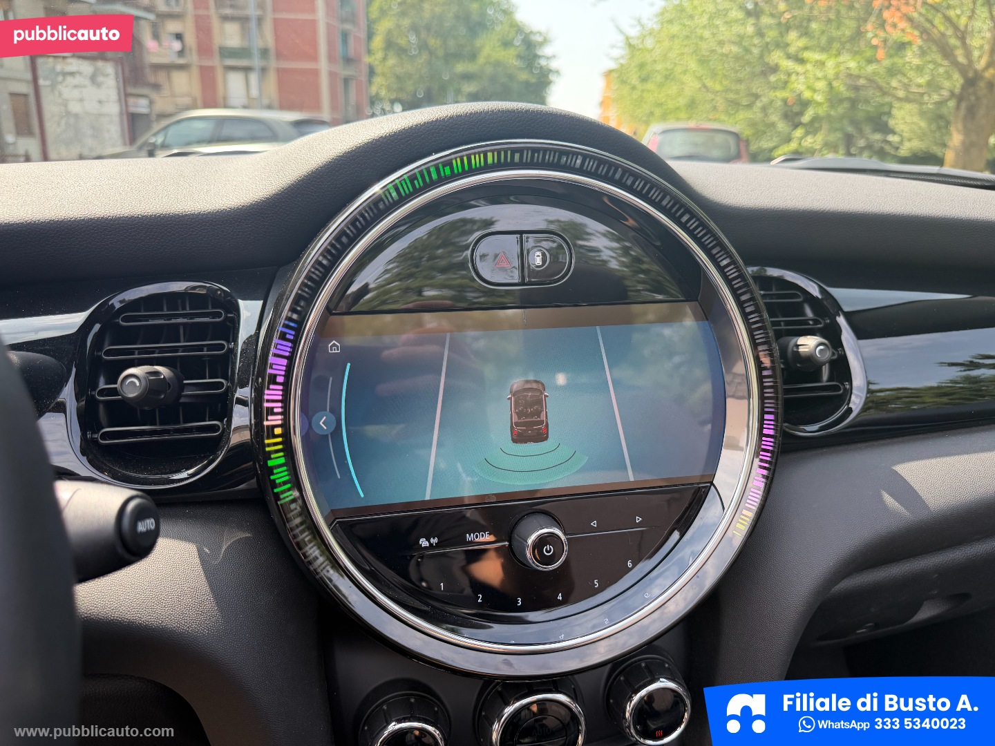 Mini Cooper Essential Cabrio - immagine 20