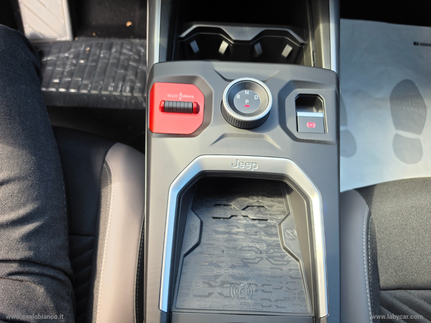 Compass 1.2 Turbo 48V Hybrid First Ed. - immagine 20