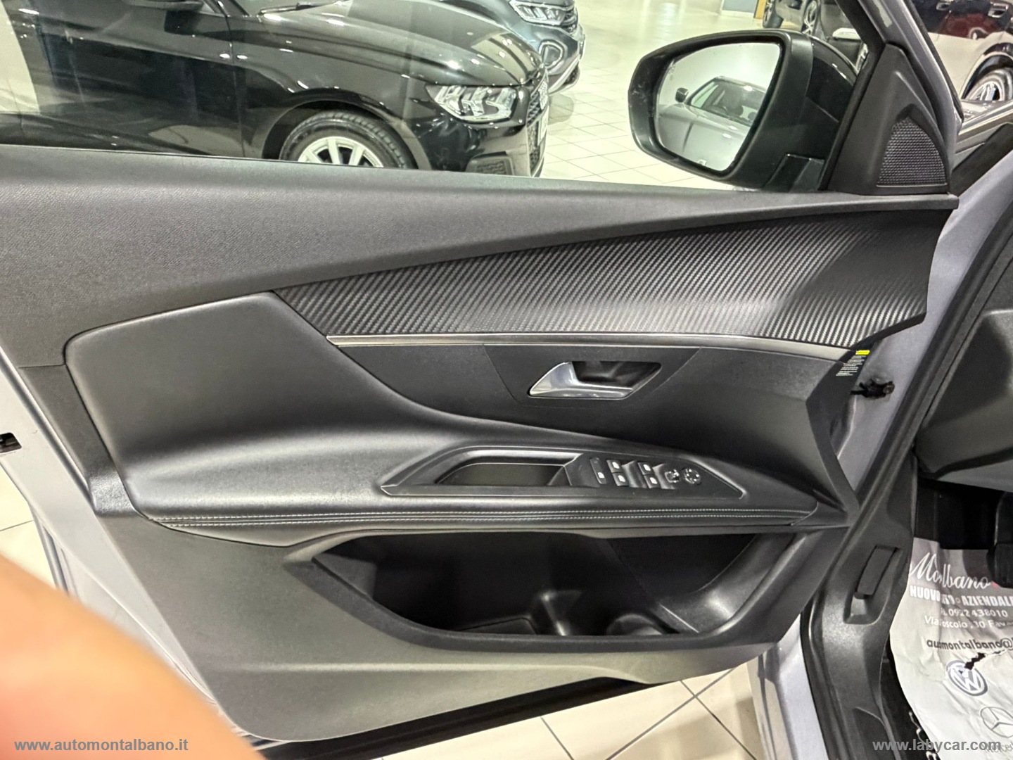 3008 BlueHDi 130 S&S Allure - immagine 20