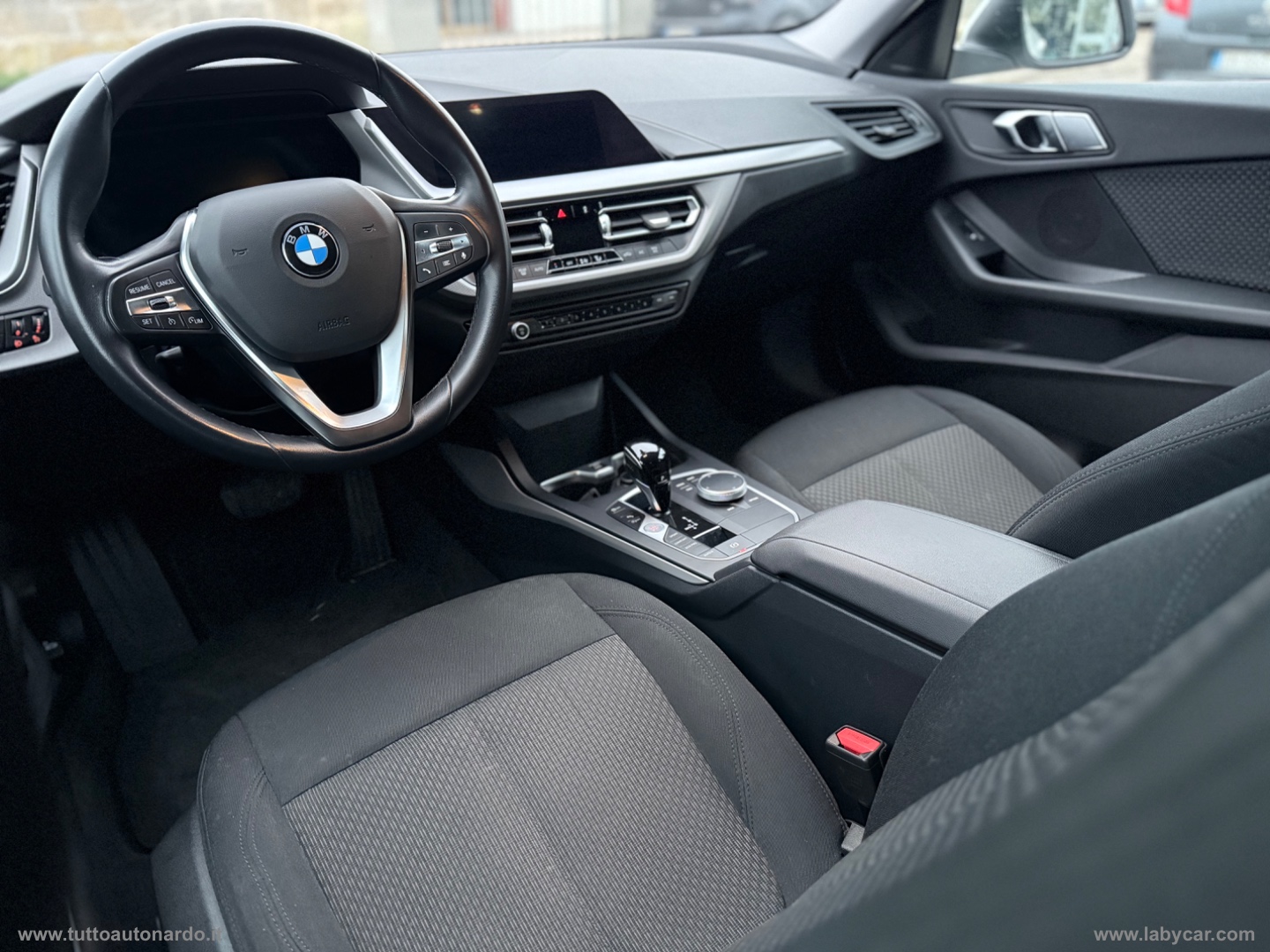 216d Gran Coupé Colorvision Edition aut. - immagine 20