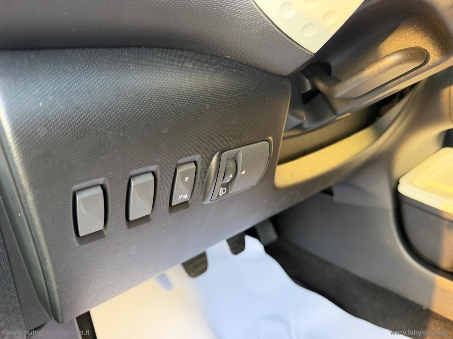 Twingo 1.0 SCe S&S Energy NEOPATENTATI! - immagine 20