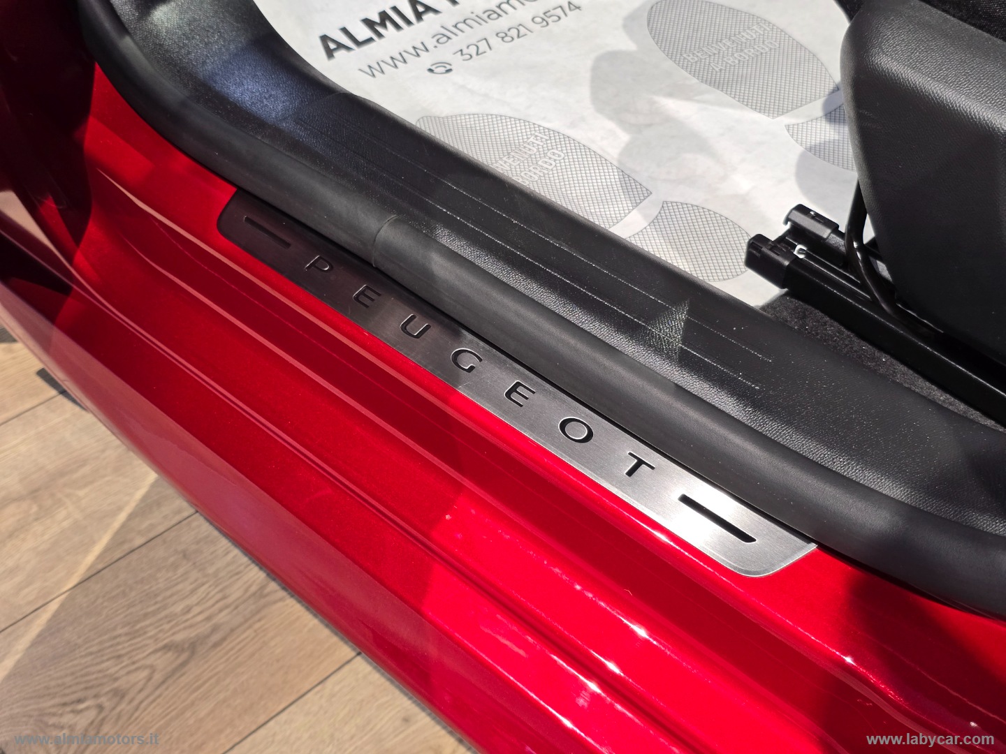 208 PureTech 100 S&S EAT8 5p. GT Line - immagine 20