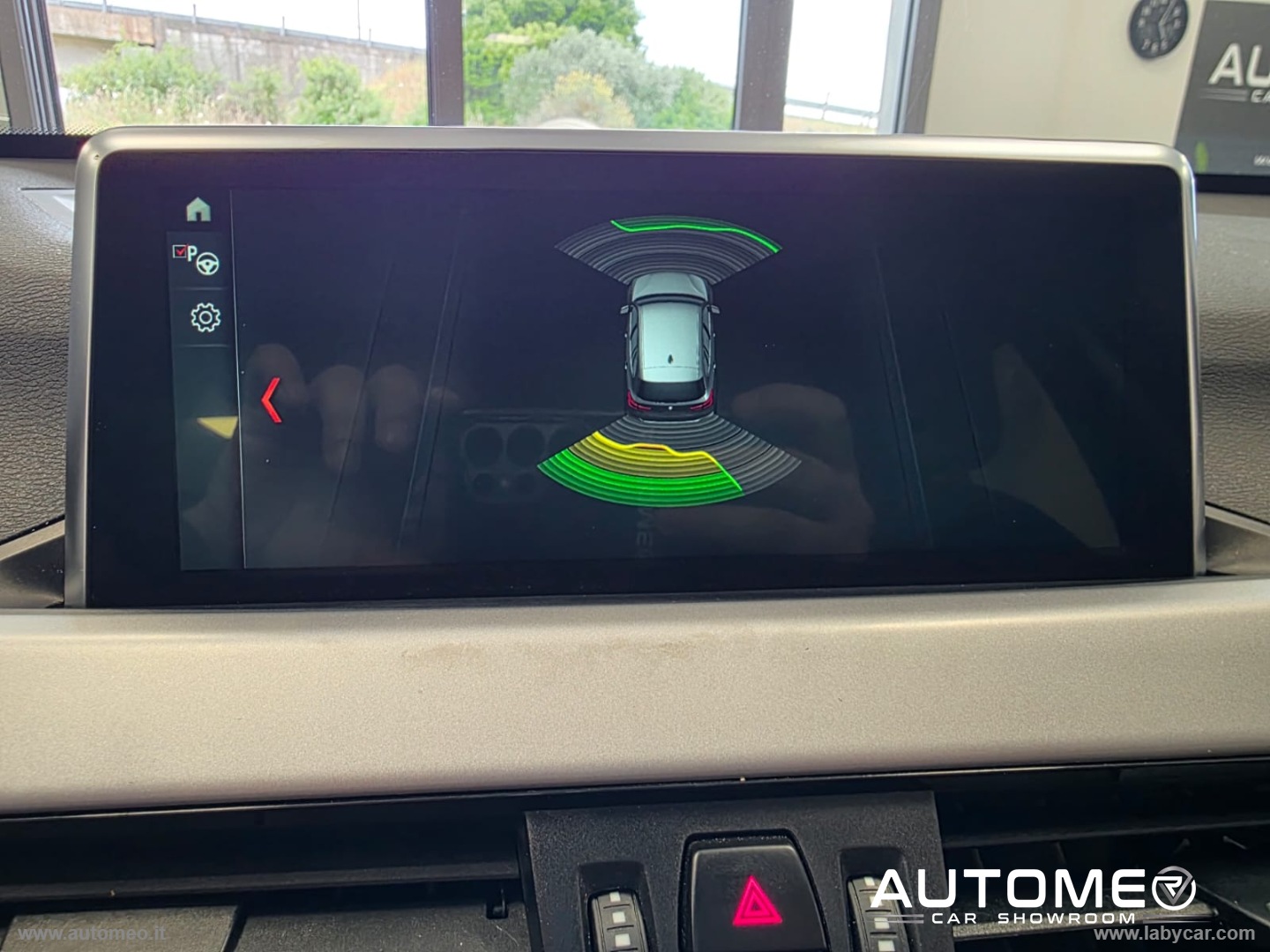 X1 XDrive18d Advantage - immagine 20