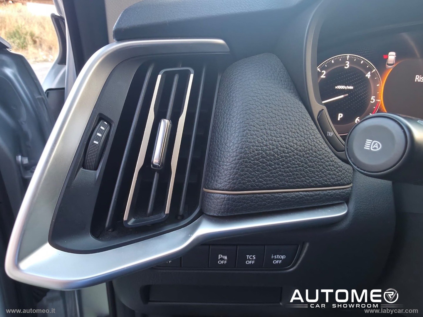 CX-60 3.3L e-Skyactiv D MHEV Excl. Line - immagine 20