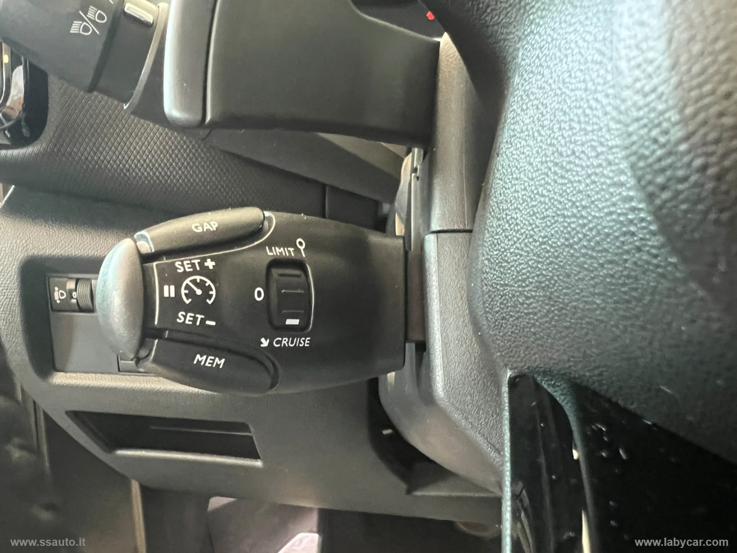C5 Aircross BlueHDi 130 S&S EAT8 Shine - immagine 20
