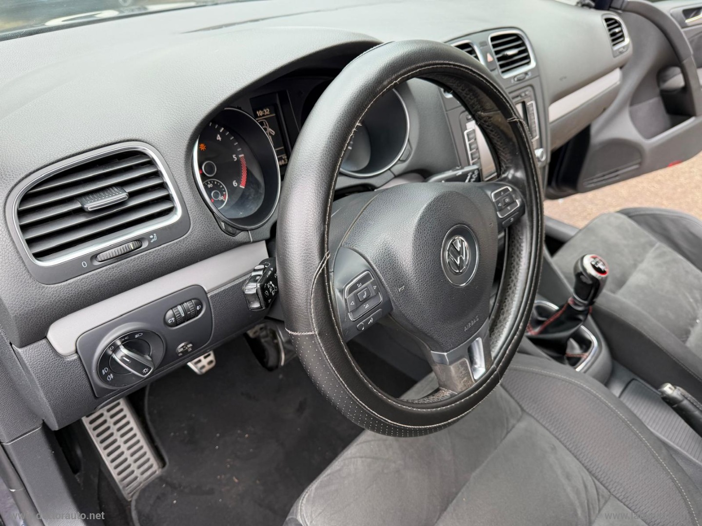 Golf 2.0 TDI 140 CV 5p. Highline - immagine 20