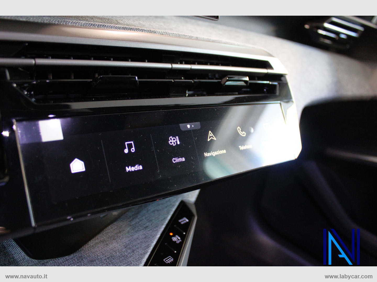 3008 Hybrid 136 e-DCS6 Allure - immagine 20