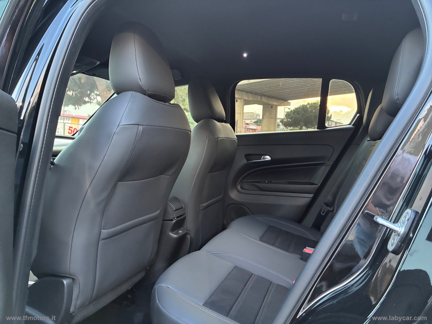 600 Hybrid 145 CV DCT MHEV Sport - immagine 20