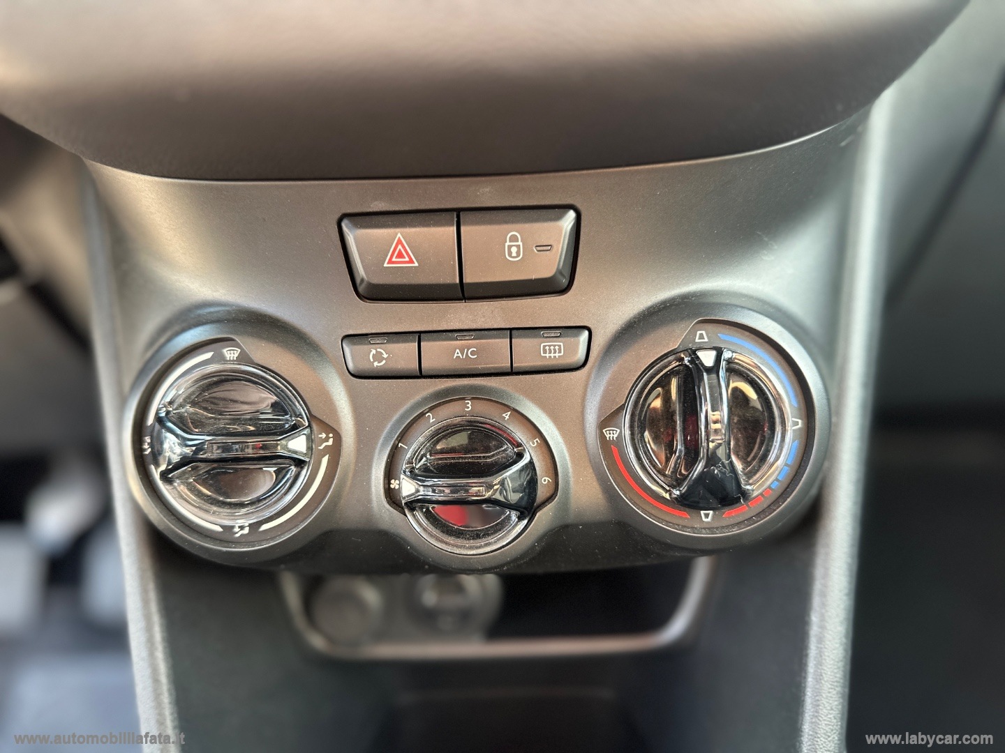 208 1.4 HDi 68 CV 5p. Active DIESEL 93.000 KM - immagine 20