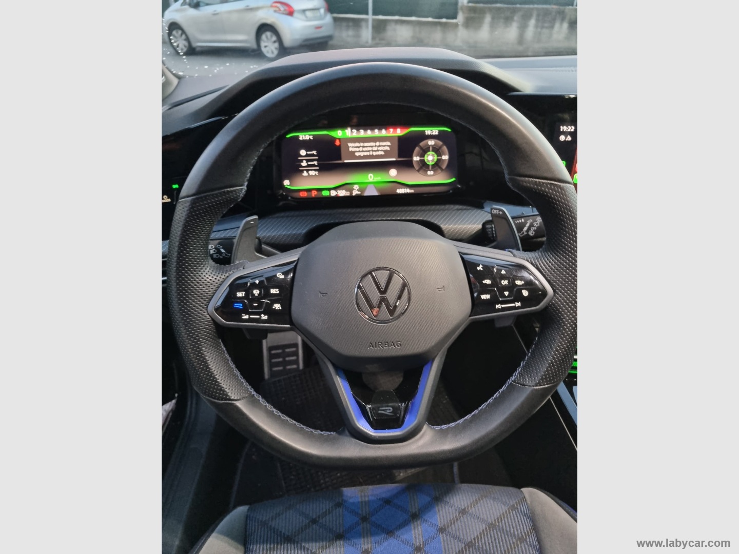Golf 2.0 TSI R DSG 4Motion 20 years - immagine 20