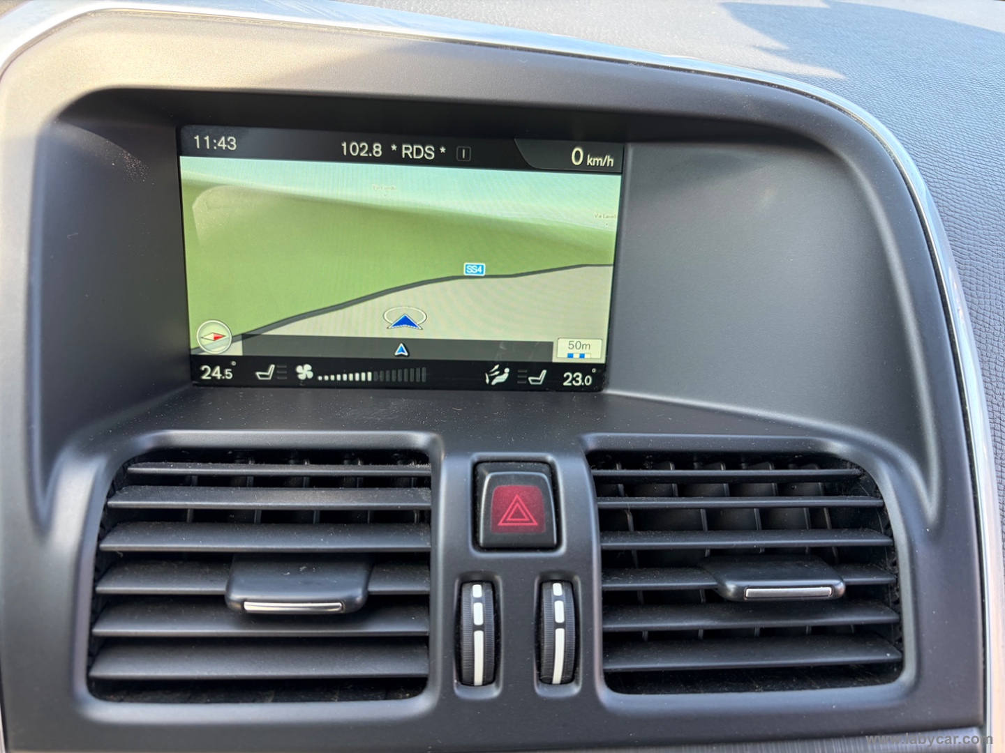 XC60 D3 Geartronic Momentum - immagine 21