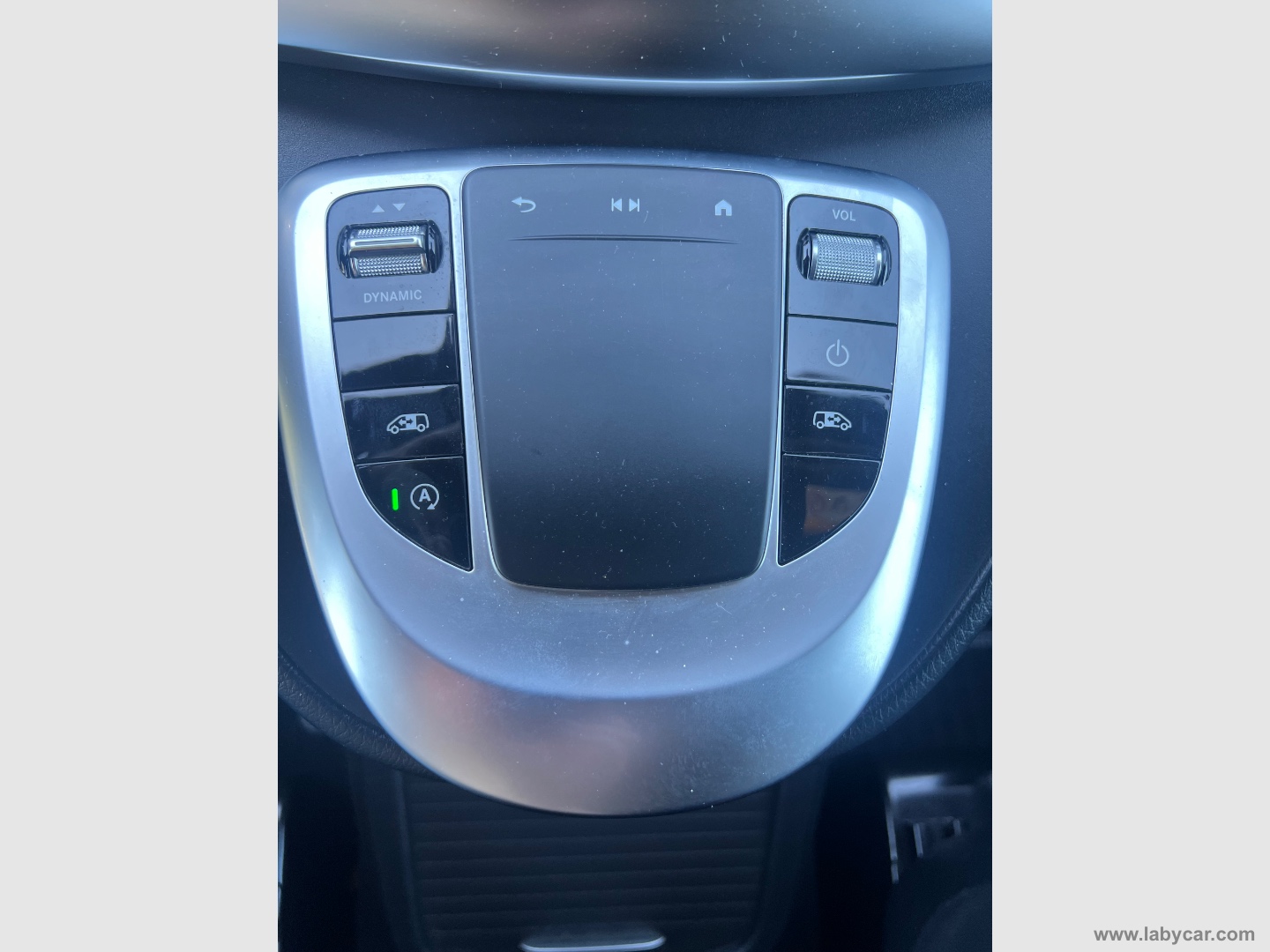 V 250 d Aut. Premium Extralong - immagine 21
