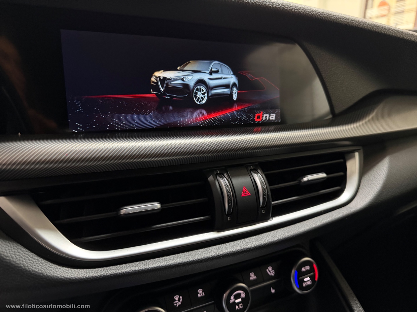 Stelvio 2.2 T.diesel 210CV AT8 Q4 Veloce USATO CERTIFICATO | VELOCE FULL - immagine 21