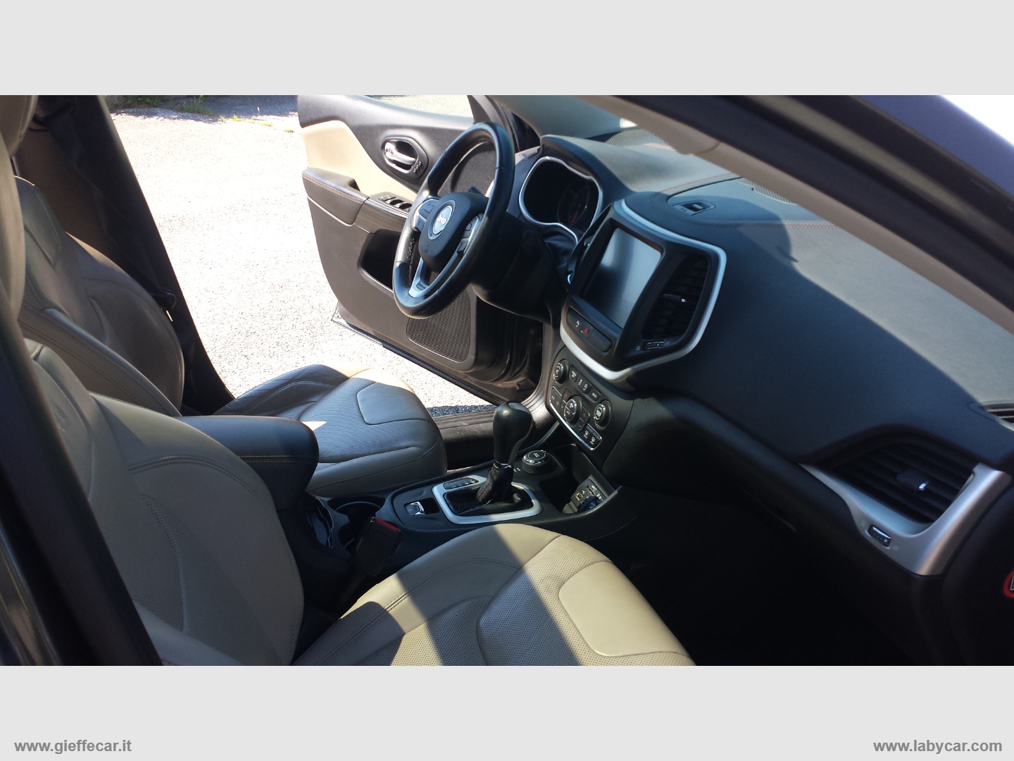 Cherokee 2.2 M-JET II 4WD Limited - immagine 21