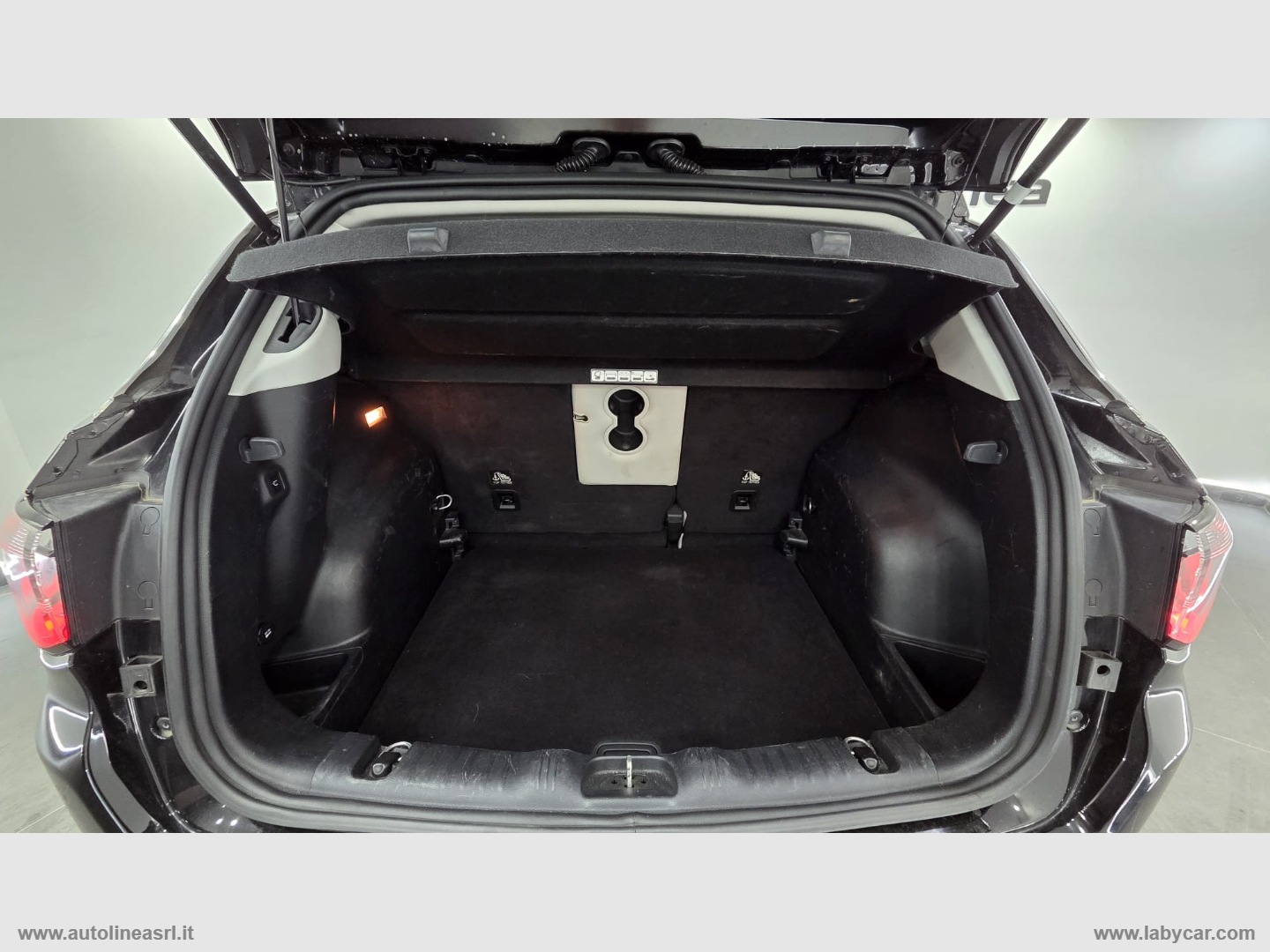 Compass 2.0 Mjt II aut. 4WD Limited - immagine 21